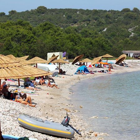 Apartments With A Parking Space Sali, Dugi Otok - 8136 Exterior photo